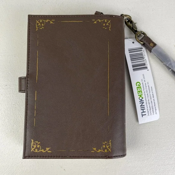 🚫SOLD🚫 NWT Think Geek Spellbook Billfold Wallet SOLD OUT Brown Faux Leather - Picture 4 of 16